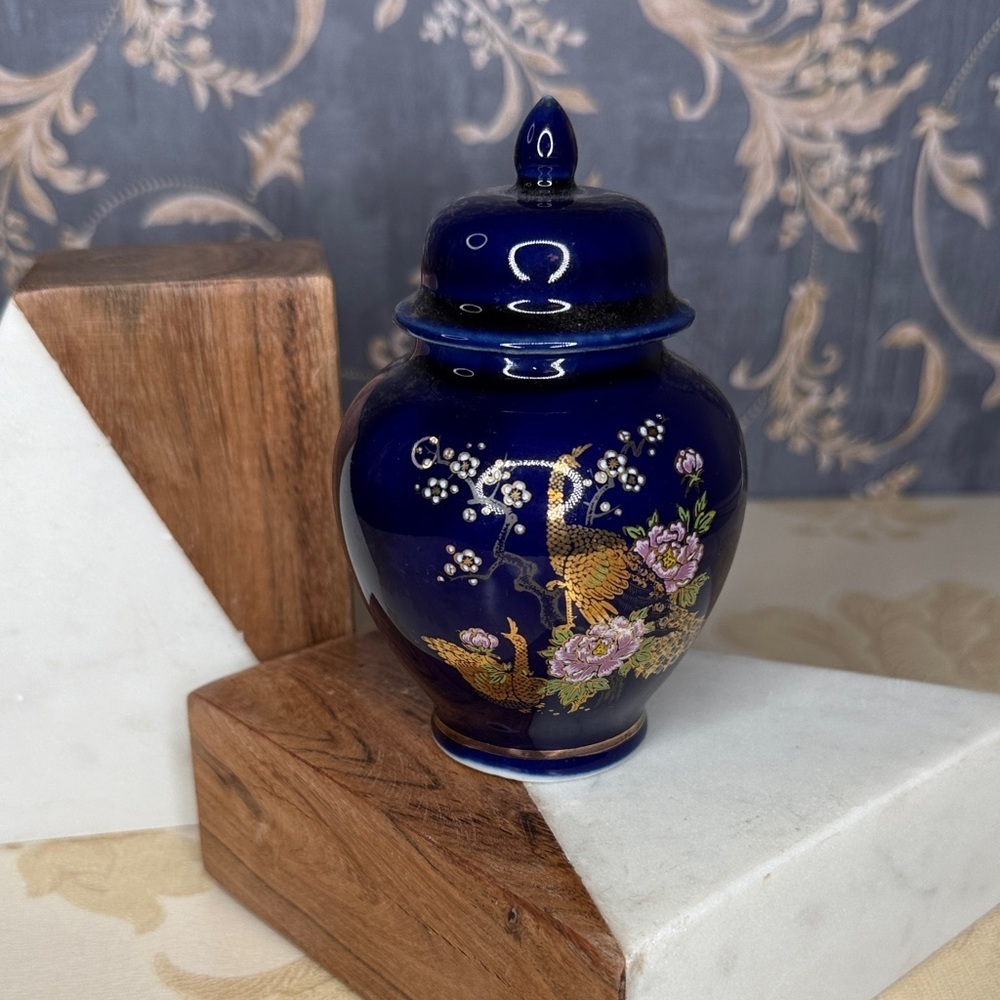 Vintage Cobalt Blue Ginger Jar Japanese Lidded Ceramic Porcelain Peacocks Floral